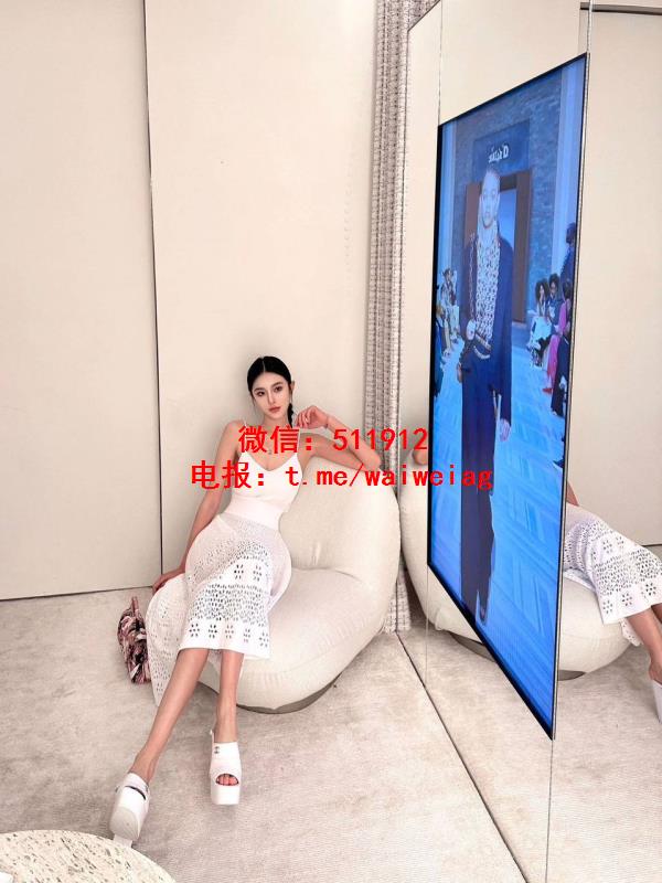 绝美浓颜系美人关玥