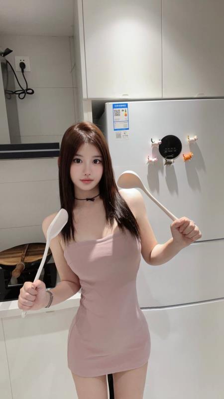 精致小网红Kaia