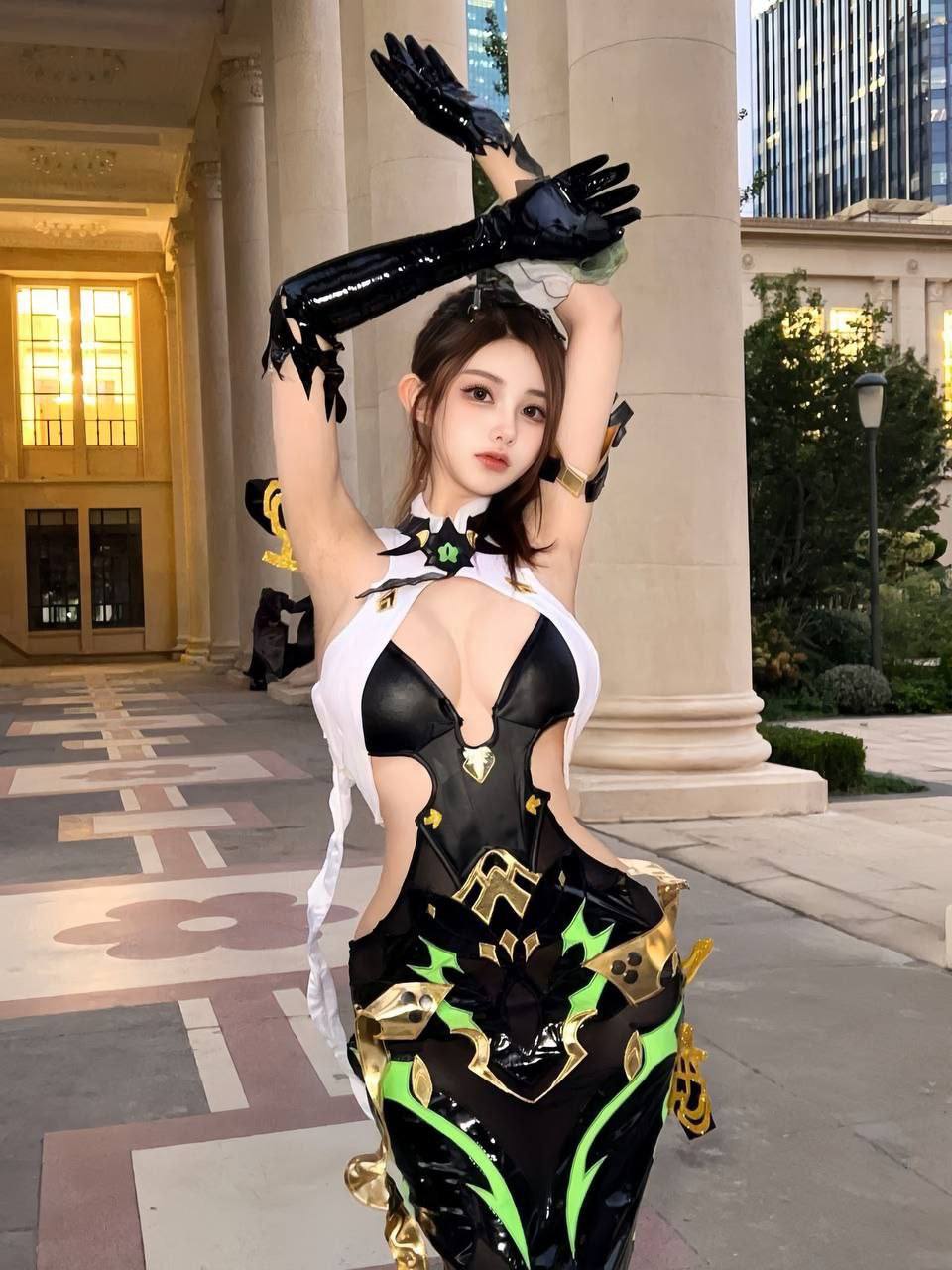 可御可萝Coser沁娅