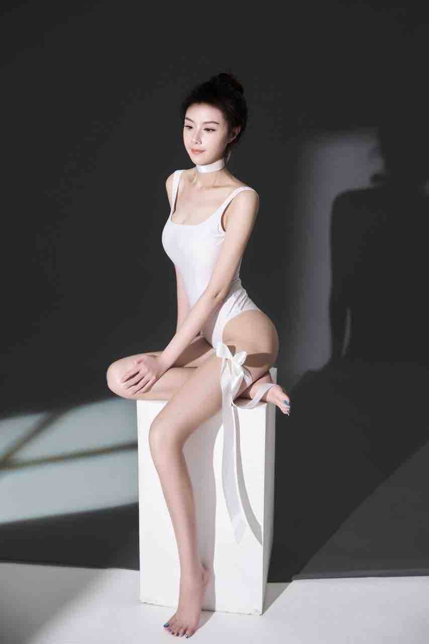 洋气学生妹榛榛