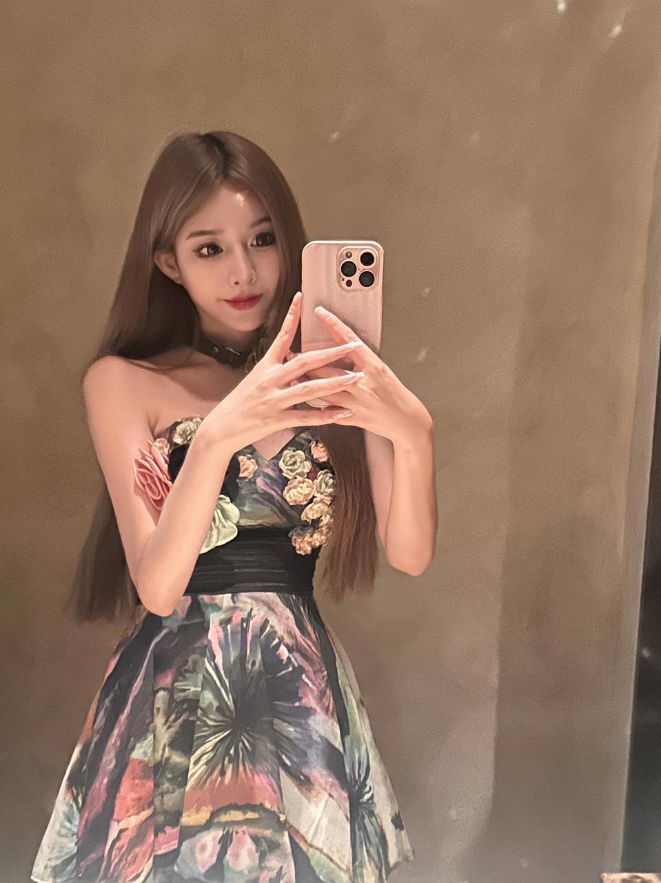 顶级气质女神余妍