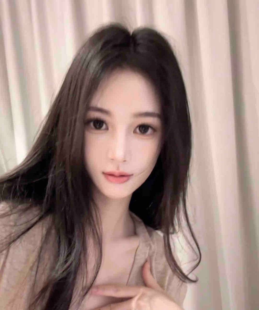 经济学专业学生婉兮