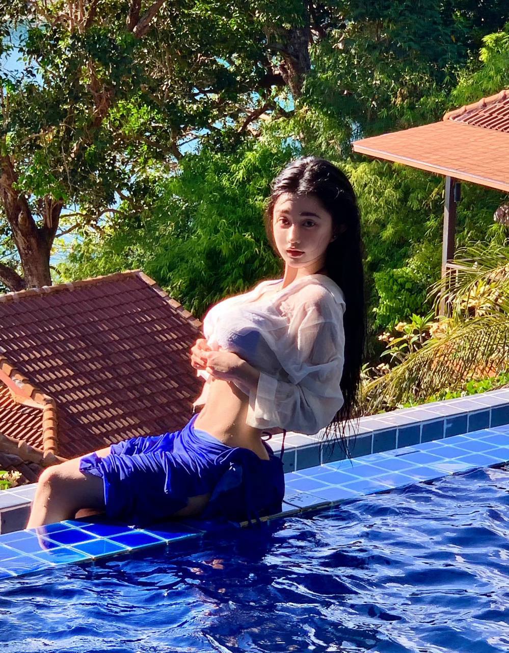 可甜可御女生艾玛