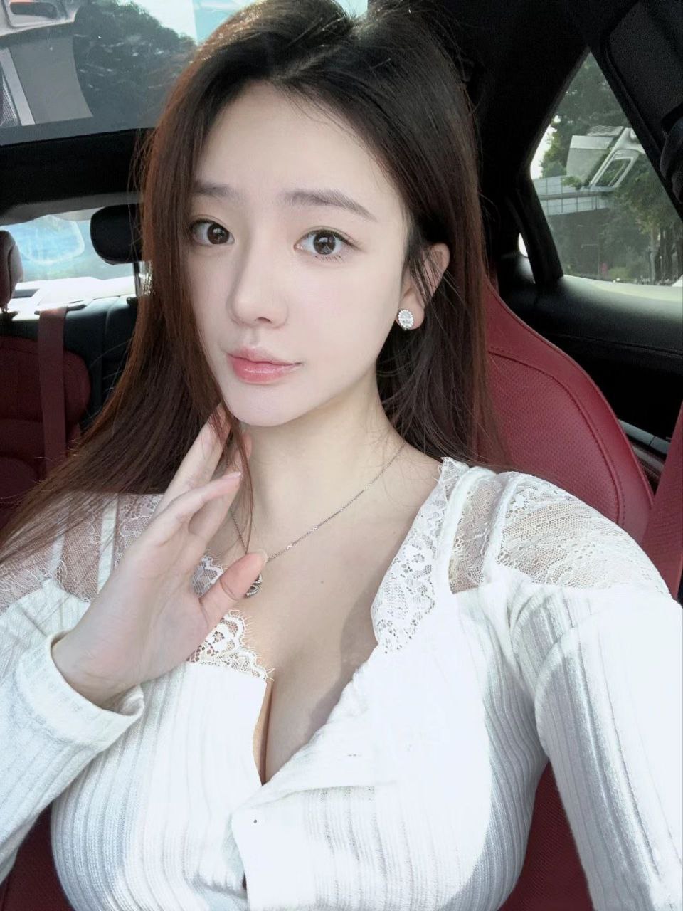 圈外白领书婷