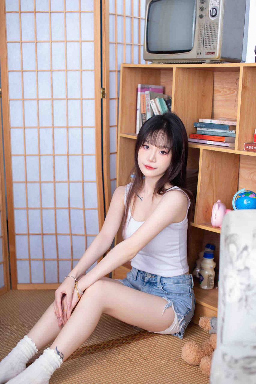 完美床伴菁然