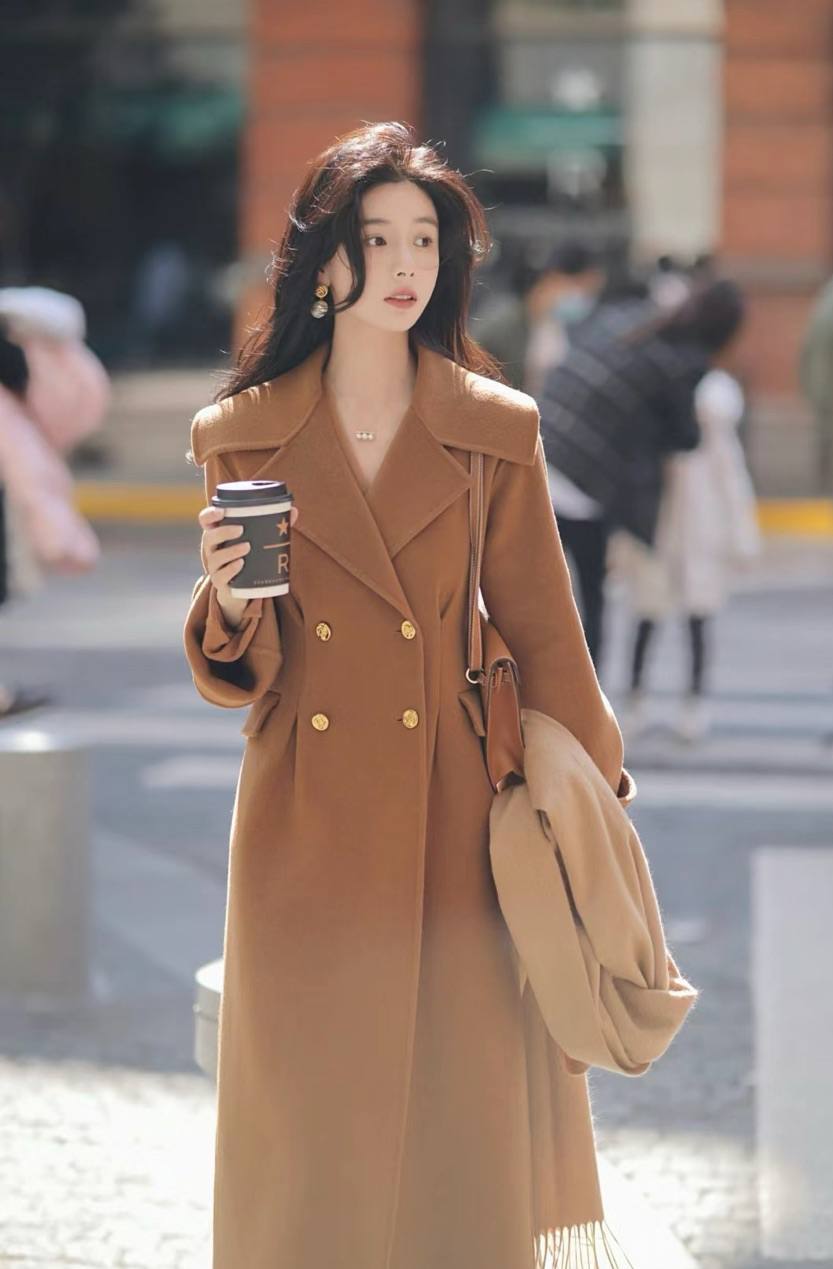 性感迷人百变风语琳