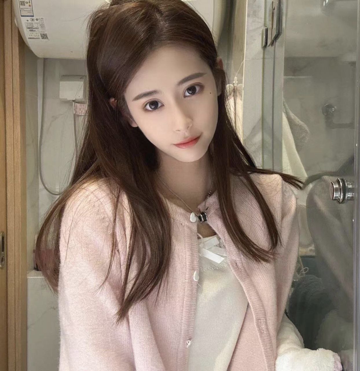 美腿学妹琼琼