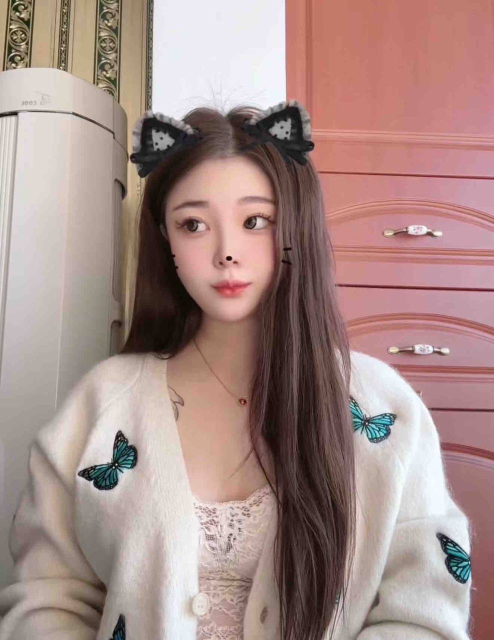 甜美可人大学生Asha