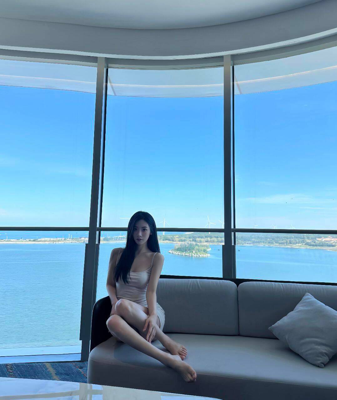 清纯学妹雨芯
