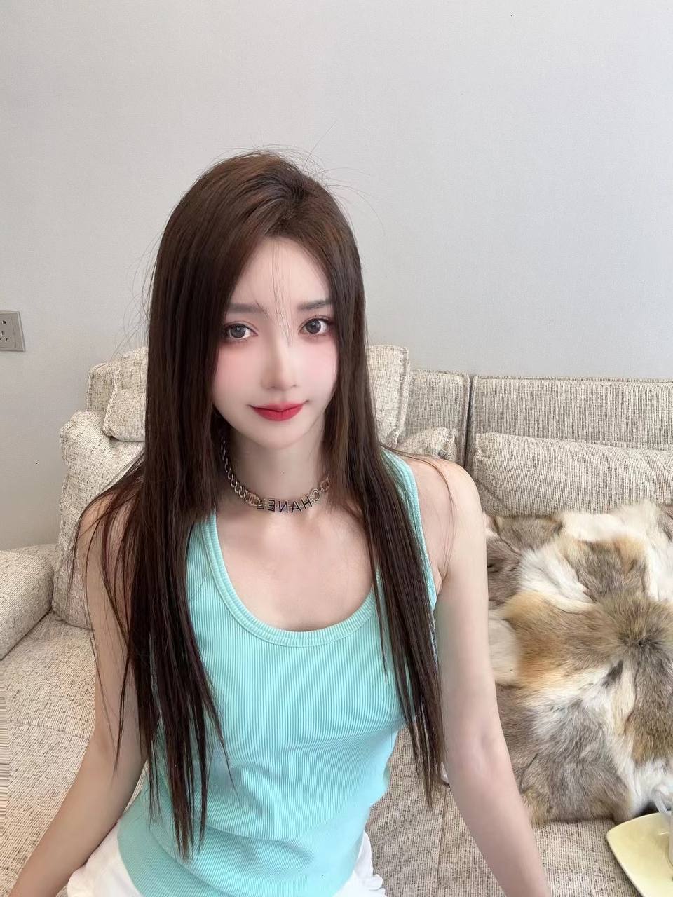 艺术学院留学生心韵