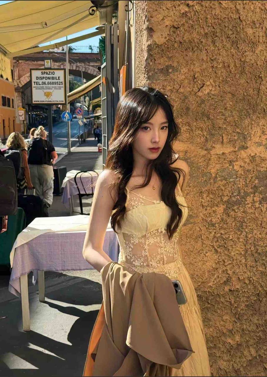 气质出众女友允萌