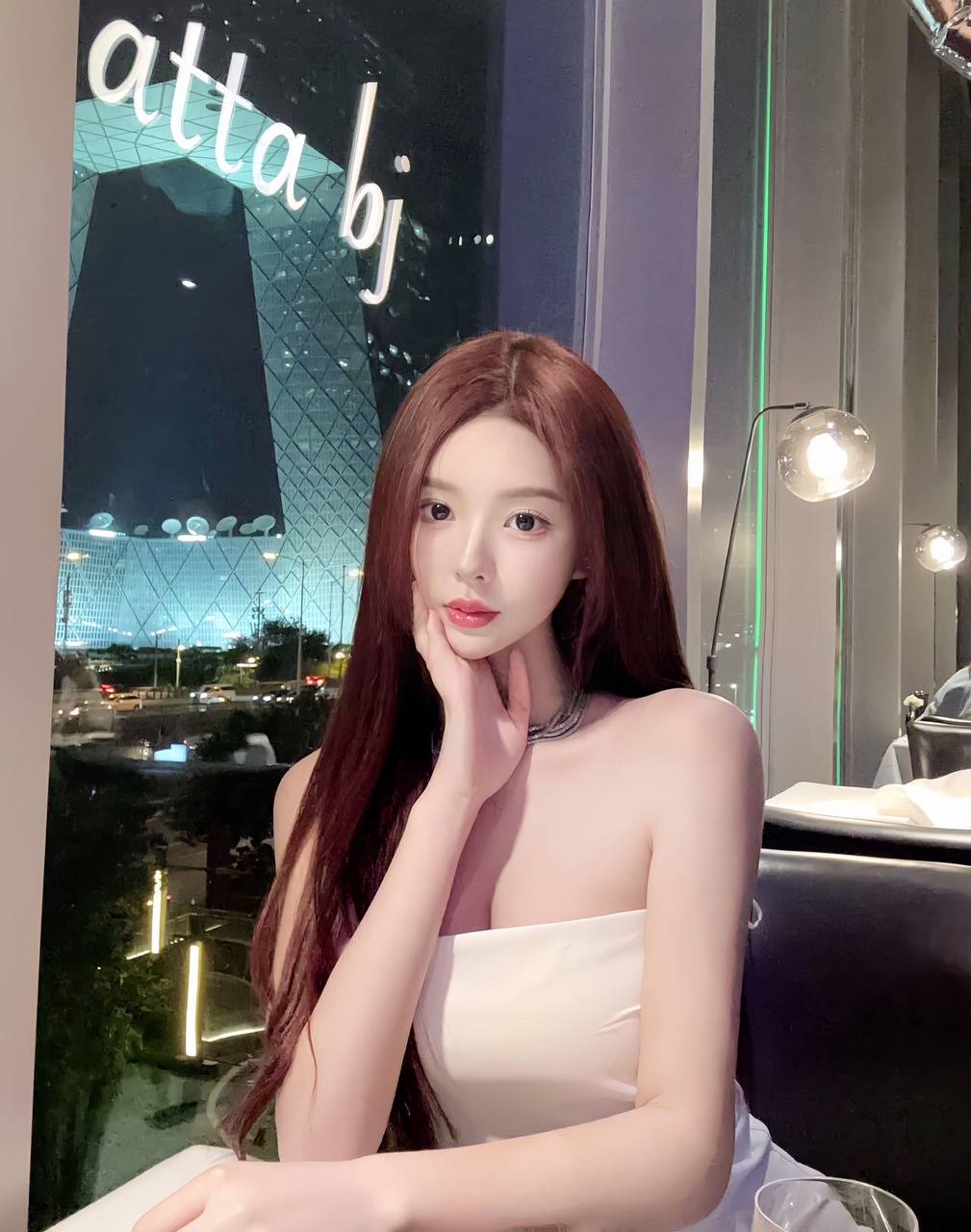 大三网红学生小恩