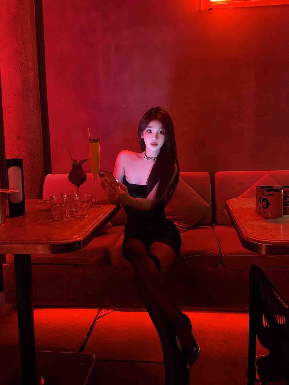 性感迷人毕业生乔玖儿