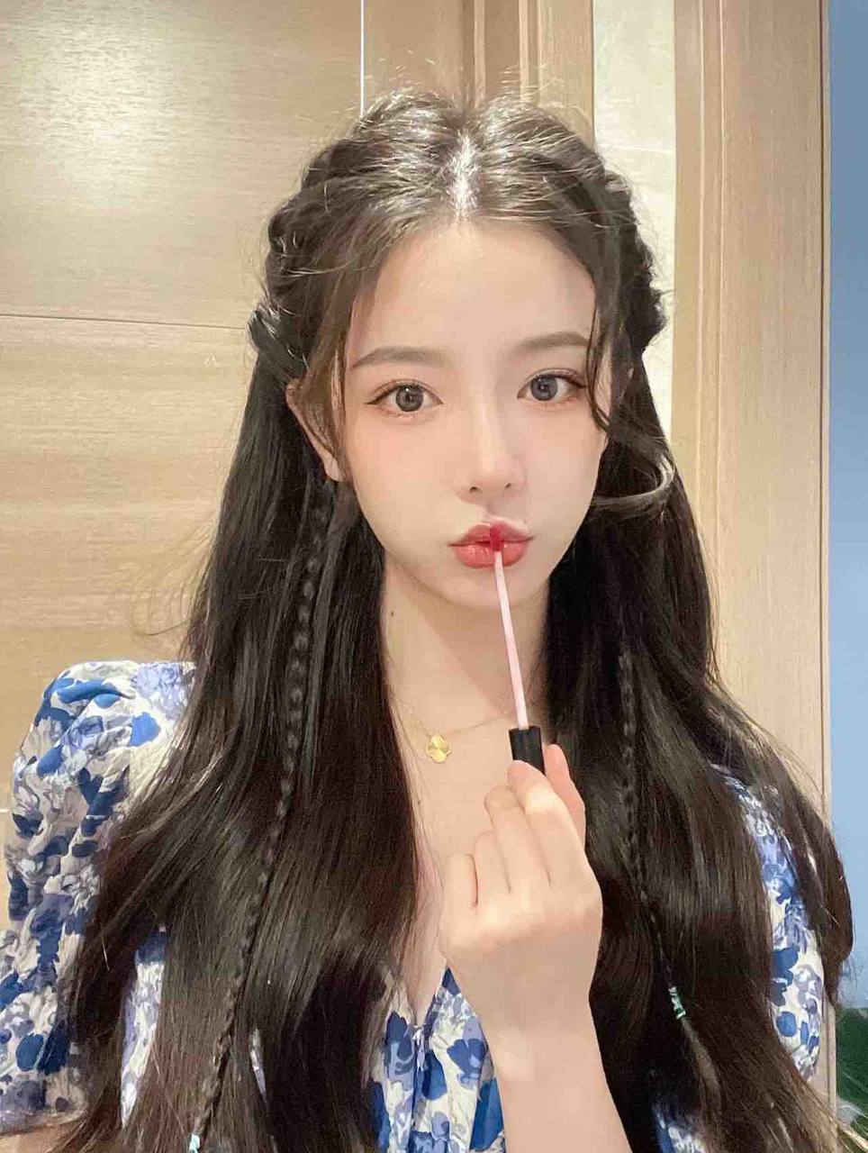 性感绝佳爱薇