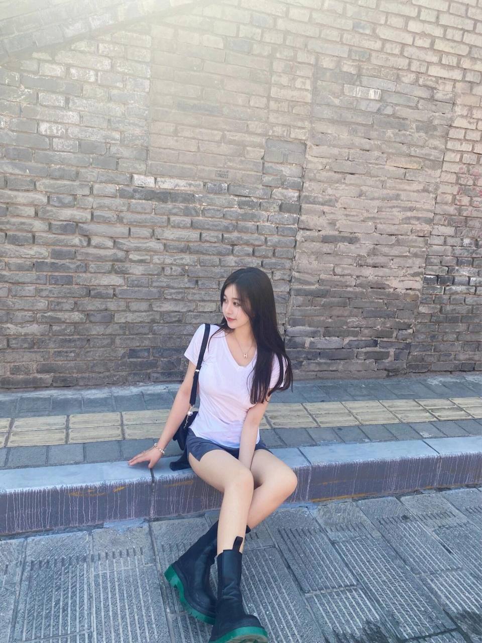 天生丽质丽妮