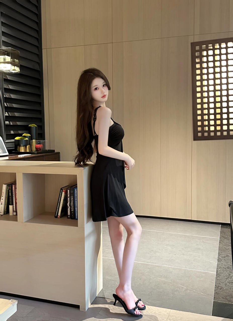火辣小宝贝雅静