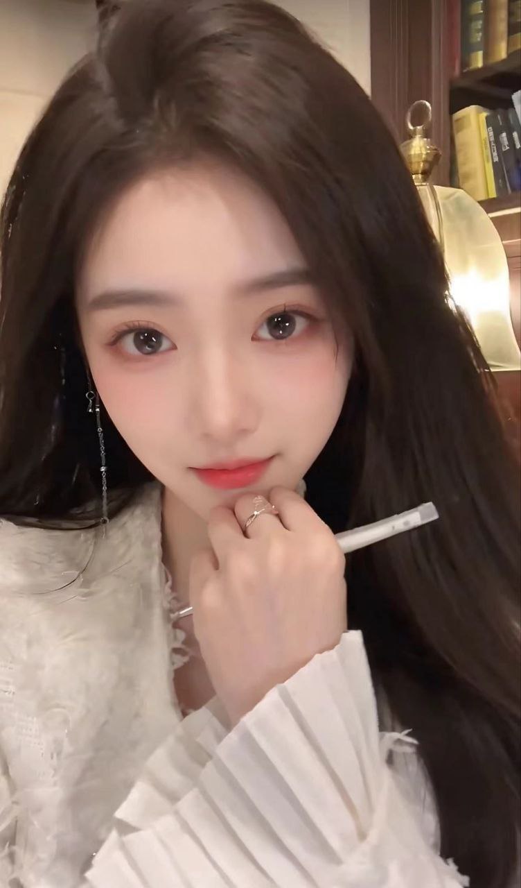 甜美动人Clove
