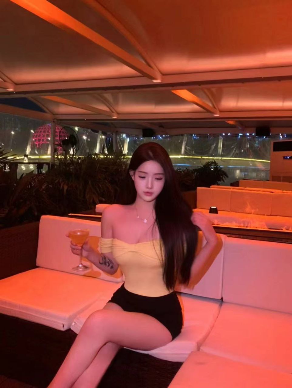 精致脸蛋时雯