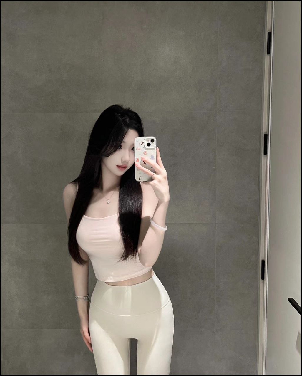 兼职舞蹈教练Skyla