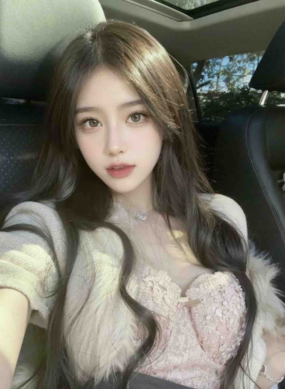 甜美风女友瑞琳