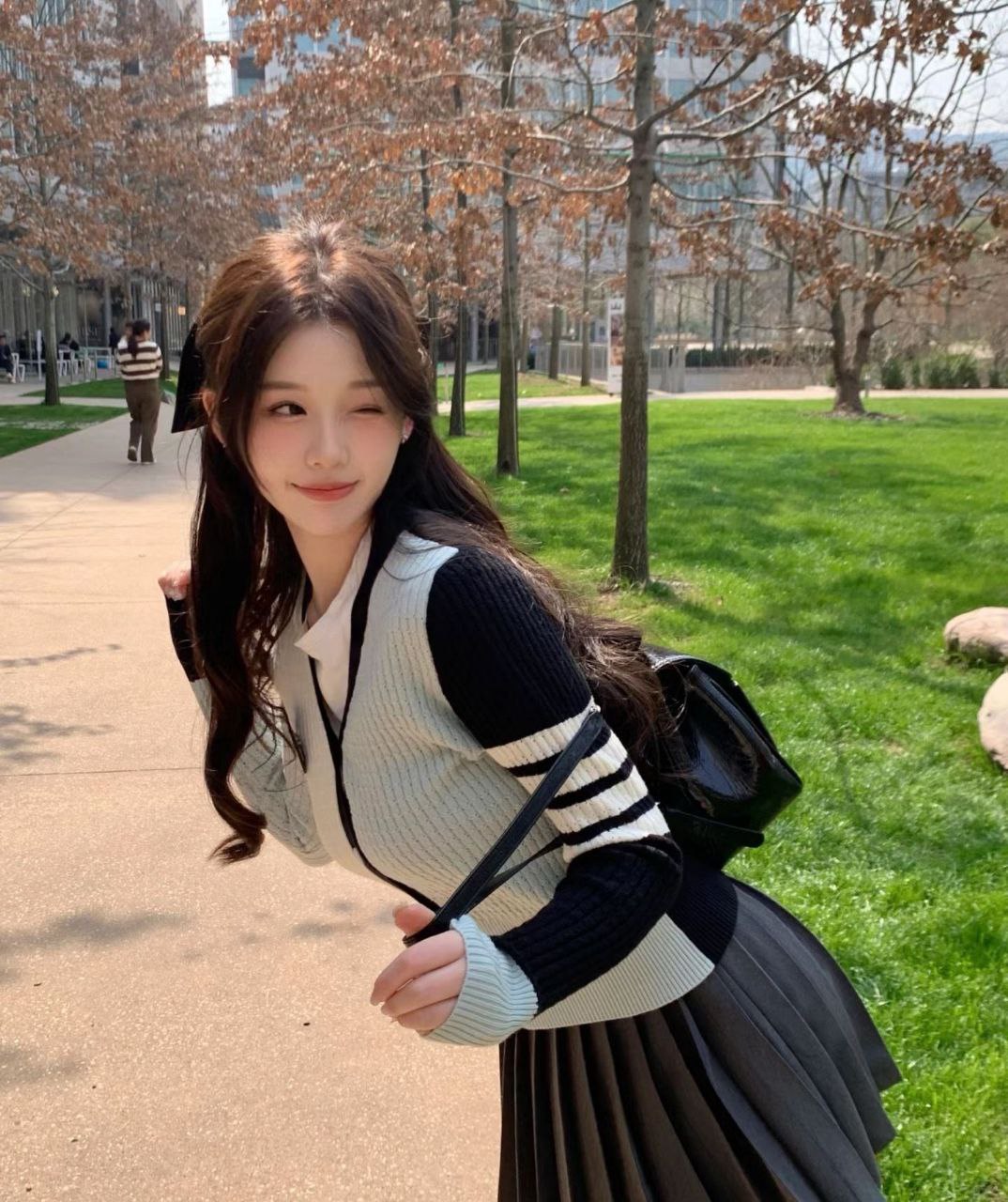 身材曼妙少女颖冉