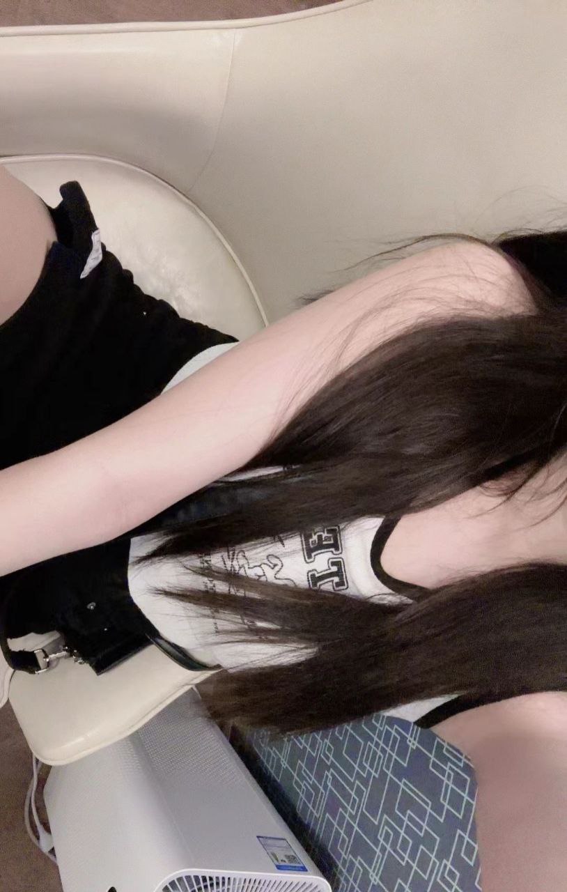 古灵精怪小女友韵茵