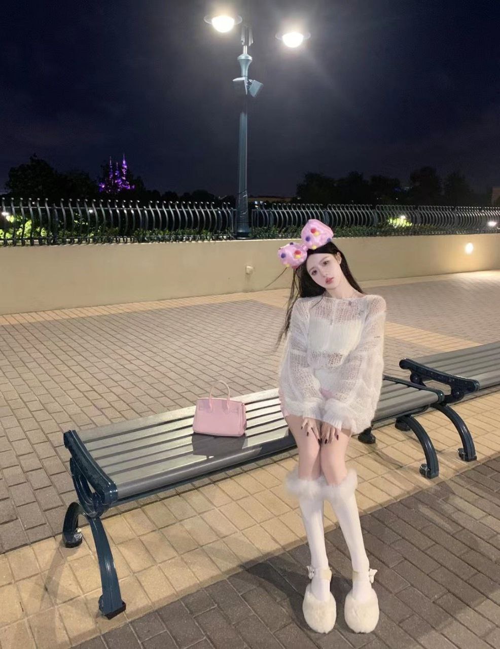 甜酷风格学妹语曈