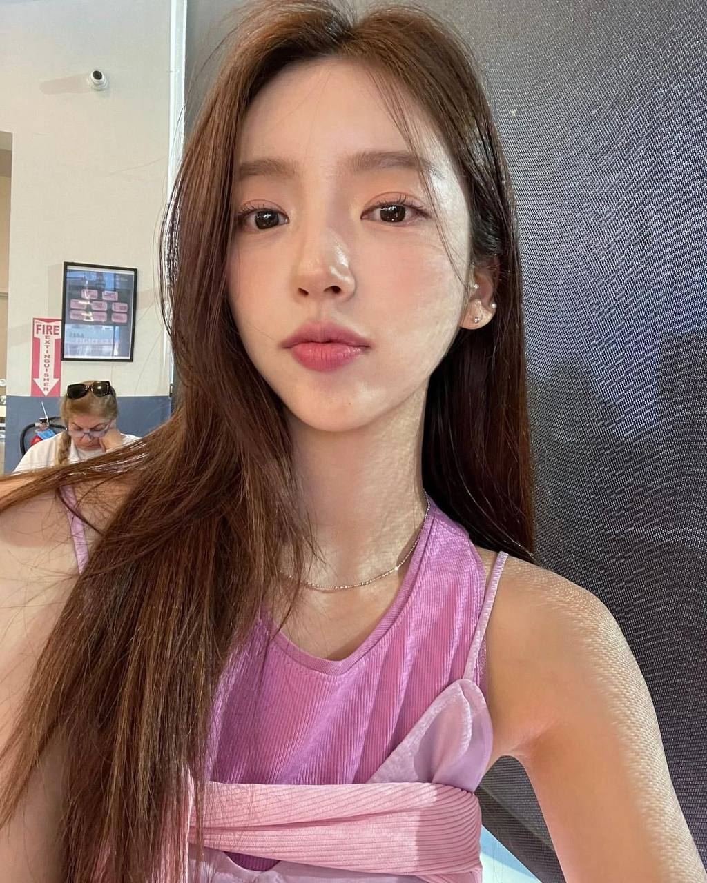 清冷纯欲感小梦含