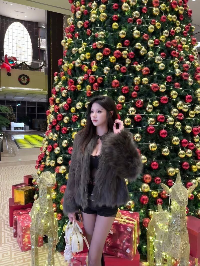 人气网红主播Galyn