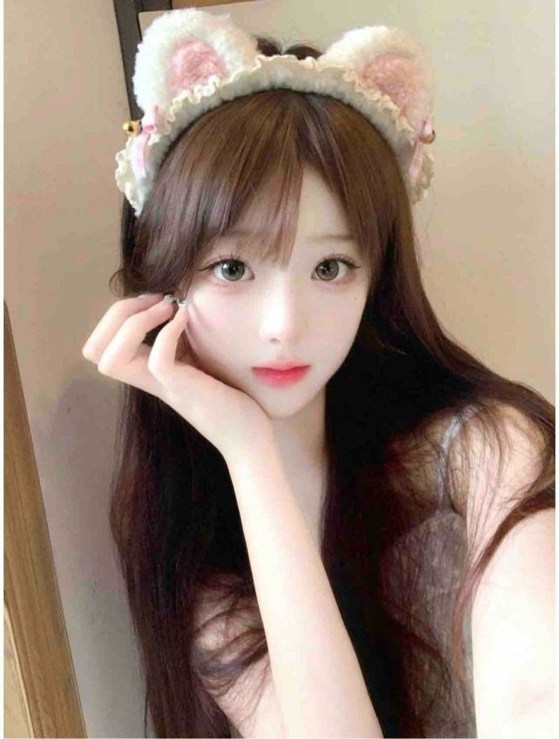 软萌温柔萝莉小纭