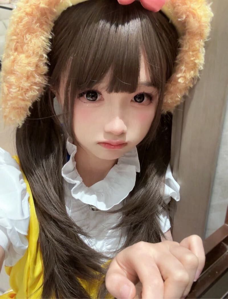 清纯女大瑶彤