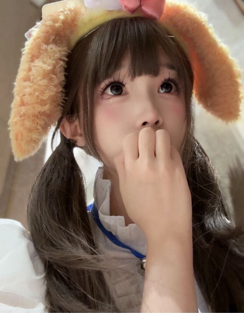 清纯女大瑶彤