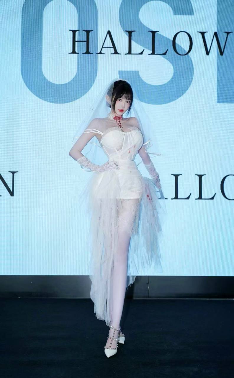 大胸美少女娴晴