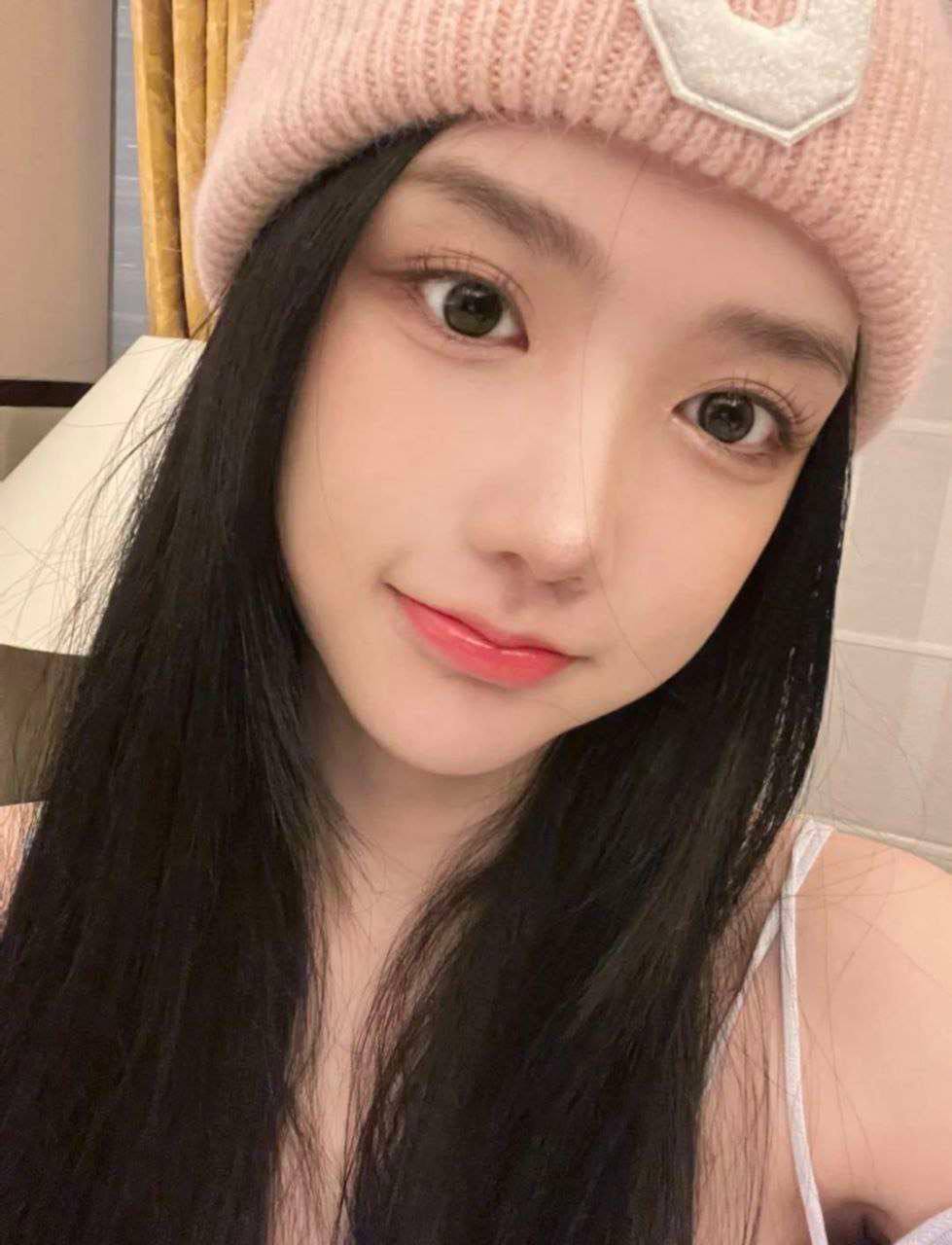 高颜值氧气感少女苏苏