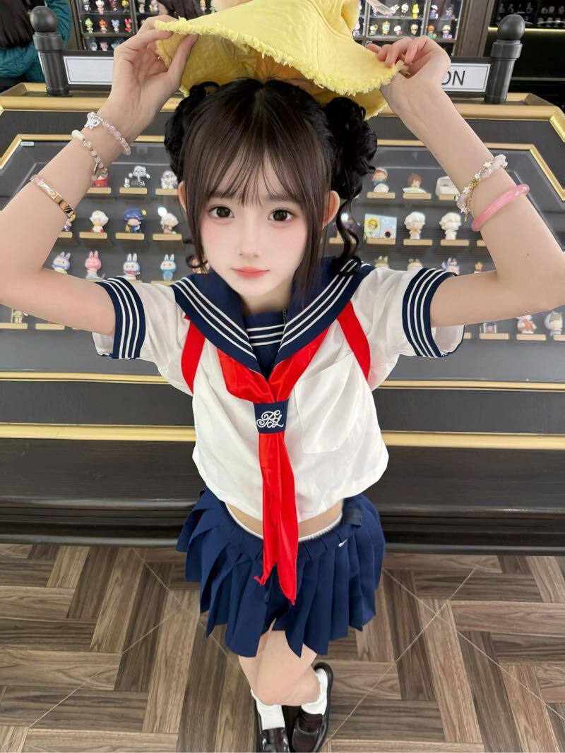 粉嫩少女苏宝儿