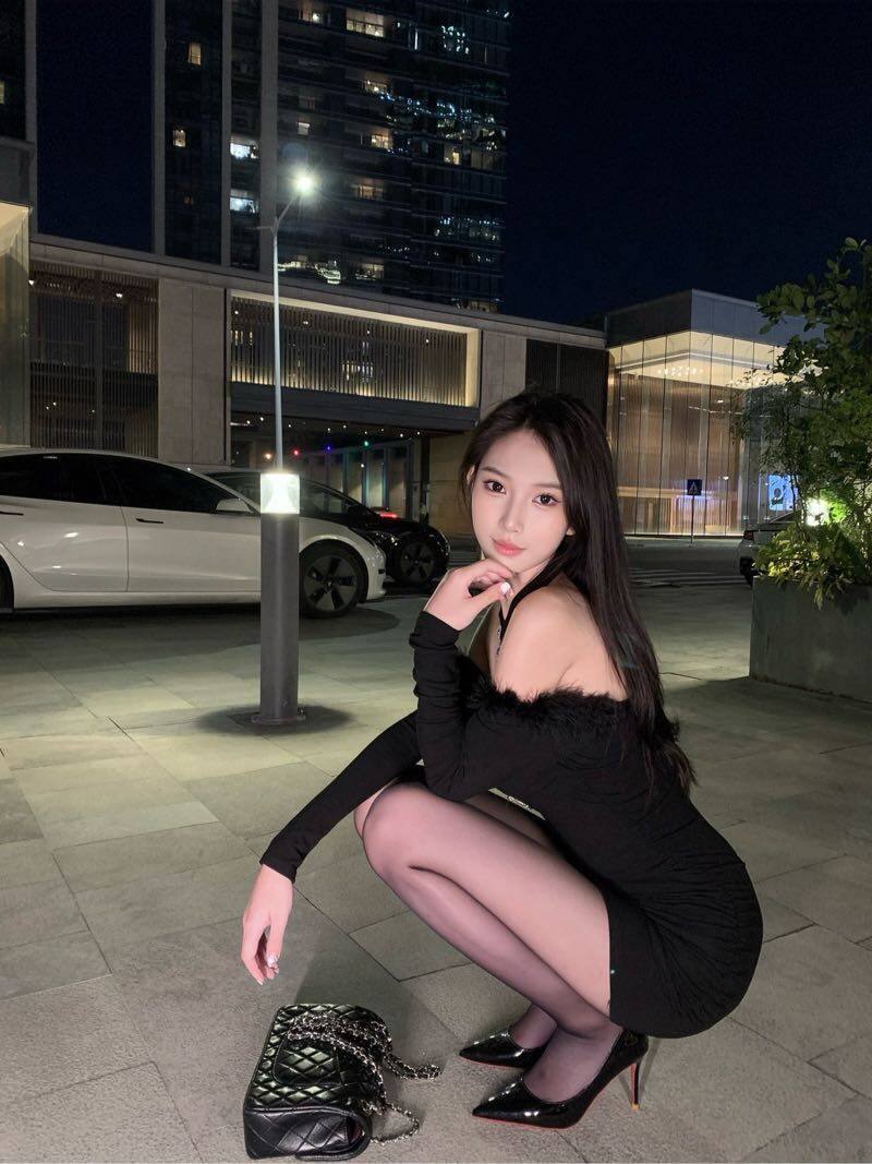 安静迷人小姐姐宛菀