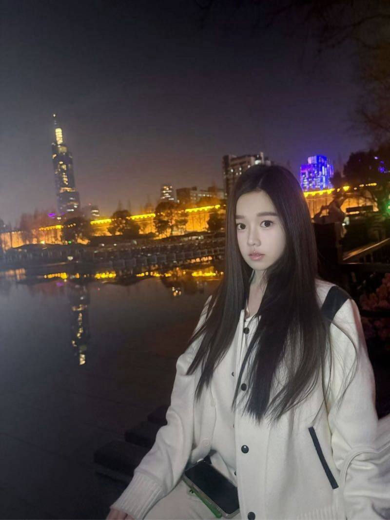 软萌系大学生哆哆