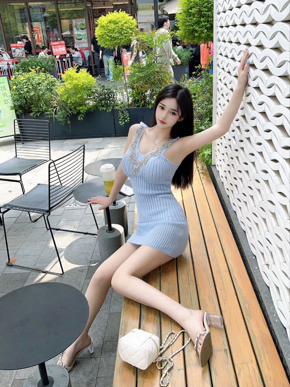反差小姐姐娅晴