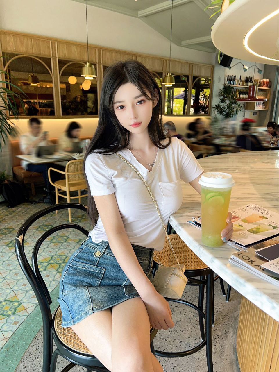 反差小姐姐娅晴