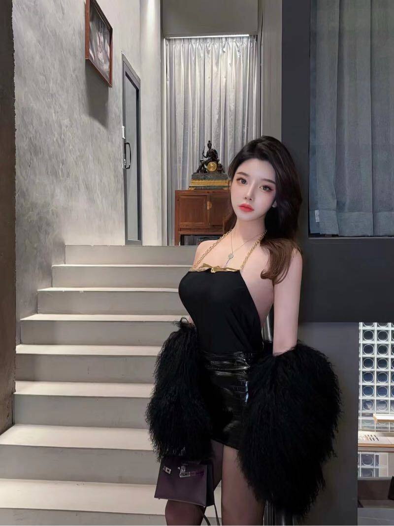 短视频博主Minel