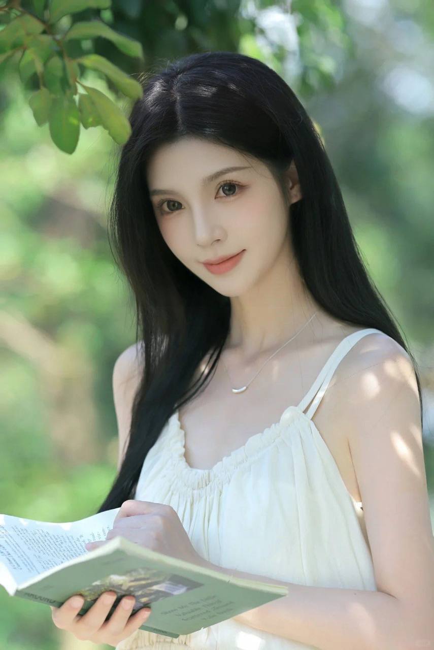 简约气质米娅