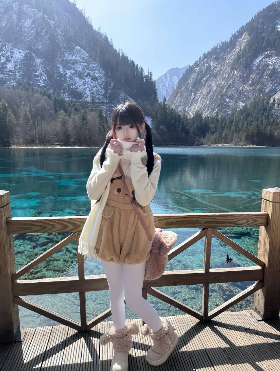 白虎萝莉珂琳