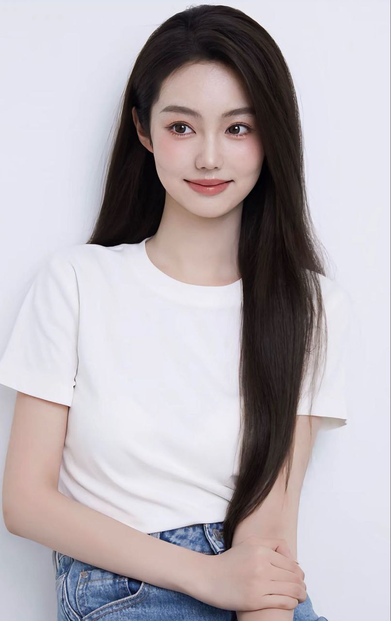 气质甜妹Thami