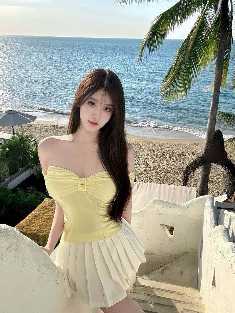 签约小网红Elira
