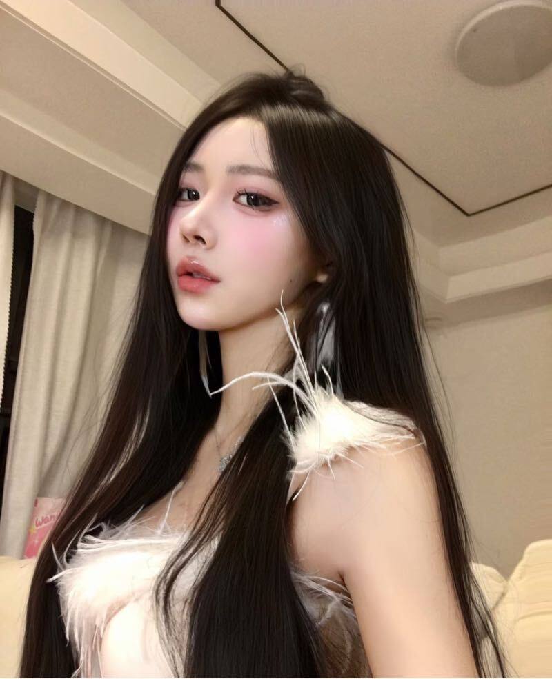 签约模特Eryon