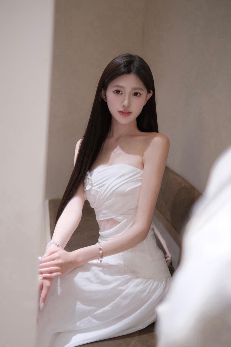 骨感平面模特婉昀