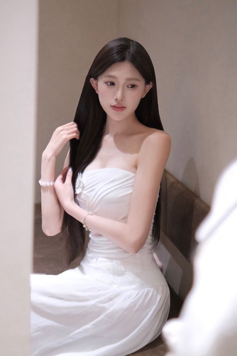 骨感平面模特婉昀