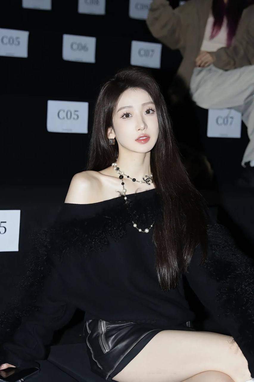 签约时尚MODEL芸悦