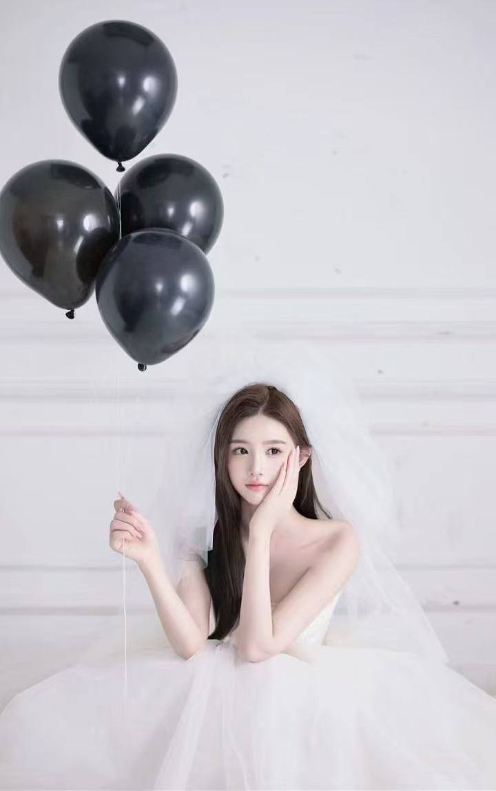 氛围感美人Taryn