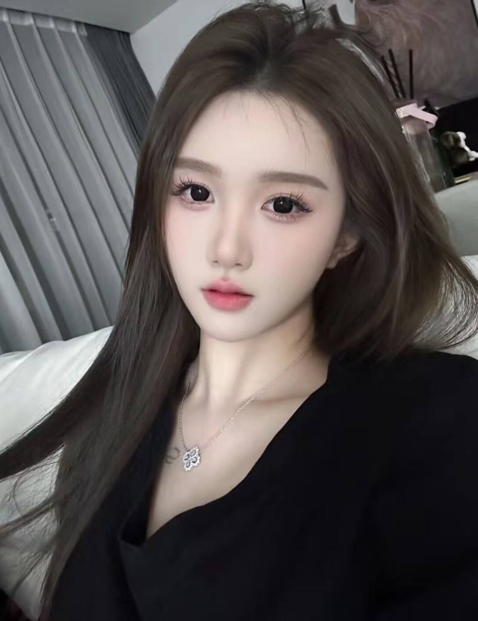 氛围感美人Taryn